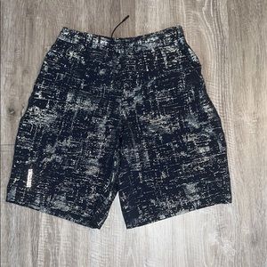 Lululemon Pace Breaker Linerless Short 9”